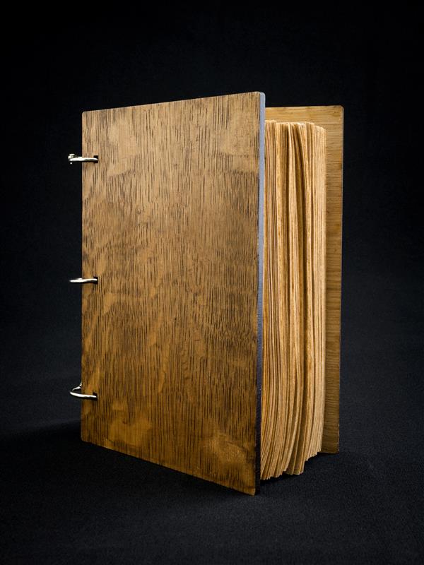 Notepad Wood 5 Must-Read Books for a Wood Project: Inspiration and Ideas